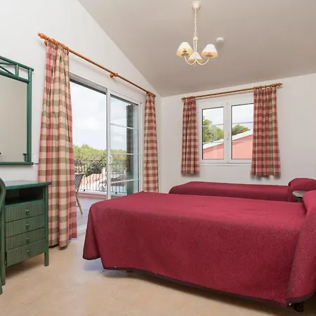 Vila Villa Cala Galdana 8 *
